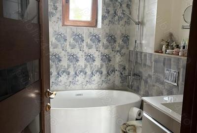 Casă cu 4 camere cu Teren 160 Mp în Central - 6