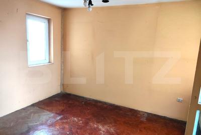 Apartament cu 3 camere decomandat în Bd. Independenței - 5