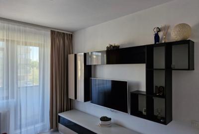 Garsonieră decomandată în Brâncoveanu