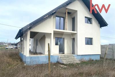 Casă individuală cu 4 camere cu Canalizare în Șimnicu de Jos - 2