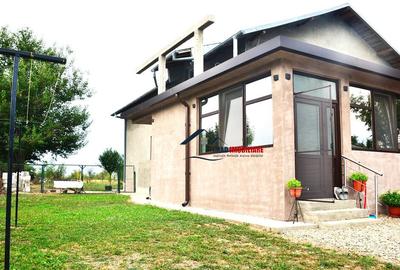 Casă cu 5 camere cu Teren 805 Mp în Central