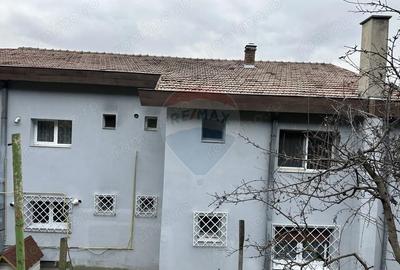 Apartament cu 4 camere decomandat în Central - 15