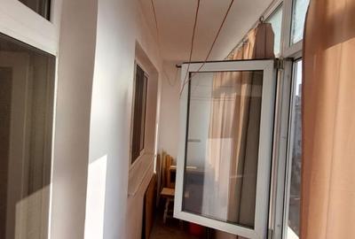 Apartament cu 4 camere decomandat- Micro 17 - 9