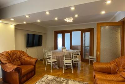 Apartament cu 4 camere decomandat, mobilat în Central - 2