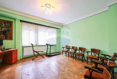 Casa  cu 4 camere de inchiriat, Ultracentral, Strada Baraganului - 3