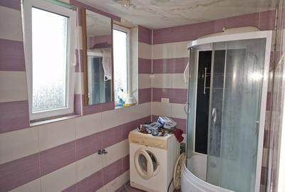 Casă cu 4 camere cu Teren 700 Mp în Colun - 1