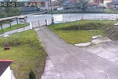 Casă individuală cu 8 camere cu Teren 1920 Mp în Exterior Vest - 1