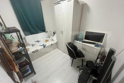 Apartament de vanzare, cu 3 camere, 50,67 mp, zona M11 - 15