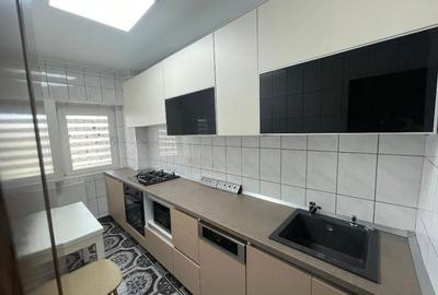 Garsonieră decomandată,renovată,aer condiționat,spațioasă, Vitan - 2