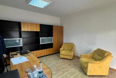 Spațiu comercial, de 1,388 mp, în Central - 9