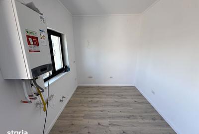 Casă cu 3 camere cu Teren 150 Mp în Bucium - 2