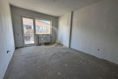 Apartament cu 3 camere decomandat în Florești - 2