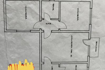 Apartament cu 3 camere semidecomandat în Brâncoveanu