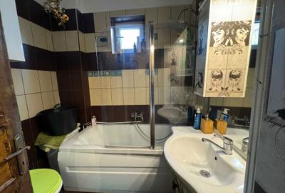 Casă cu 3 camere cu Teren 50 Mp în Central - 5