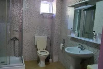 Casă cu 5 camere cu Teren 794 Mp în Livedea - 8