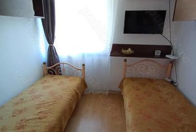 Apartament cu 2 camere decomandat în Central - 2