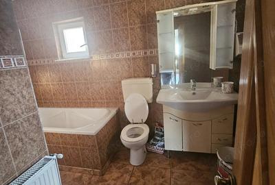 Casa spa?ioasa - Varianta Prundu Craiovei - 10