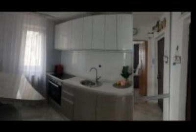 Apartament cu 2 camere semidecomandat în Tomis Nord - 3