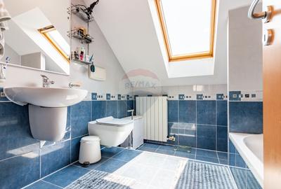 Casa / Vila in Corbeanca, langa lac, zona exclusivista - 22