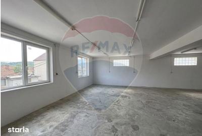 Spațiu comercial, de 160 mp, în Lazaret - 8