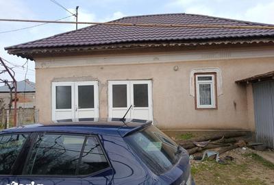 Casă cu 5 camere cu Teren 8481 Mp în Celaru - 5