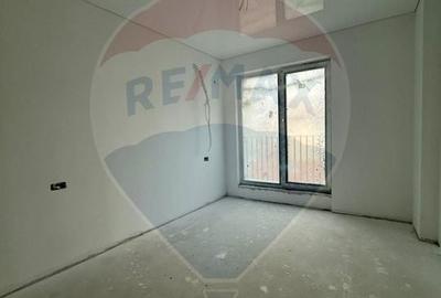 Apartament cu 3 camere de vanzare in zona Stadionul Farul - 11