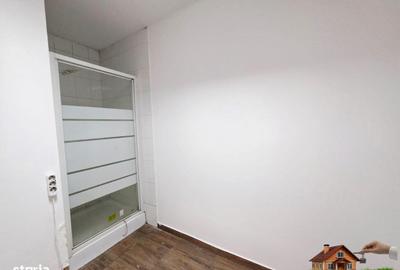 Spațiu comercial, de 291 mp, în Central - 8