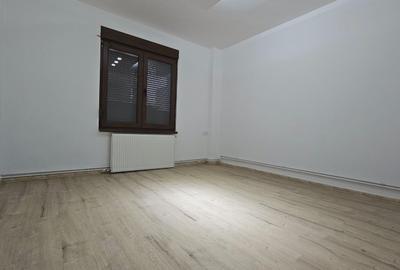 Apartament cu 3 camere în Astra - 8