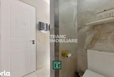 Spațiu comercial, de 157 mp, în Central - 13