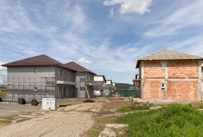Duplex cu 4 camere cu Teren 250 Mp în Sânpetru - 16