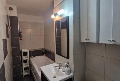 Apartament cu 2 camere decomandat în 1 Mai - 4