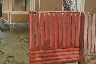 Casă cu 4 camere în Glodeanu Sărat - 5