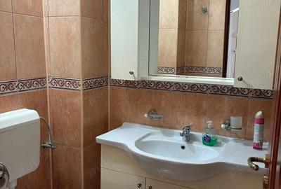 Apartament cu 3 camere decomandat - 9