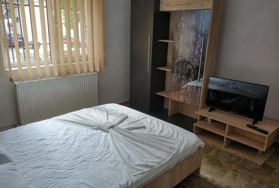 Apartament cu 2 camere decomandat în Central - 1