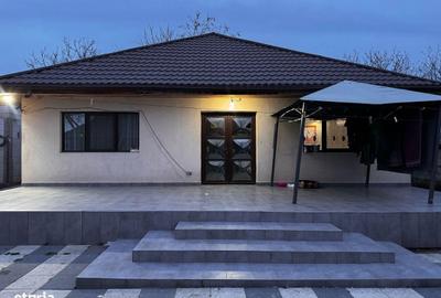 Casă cu 3 camere decomandat în Central - 11