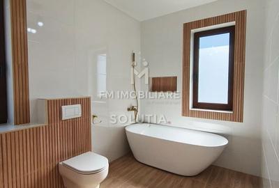 Casă cu 4 camere cu Teren 452 Mp în Valea Borcutului - 10