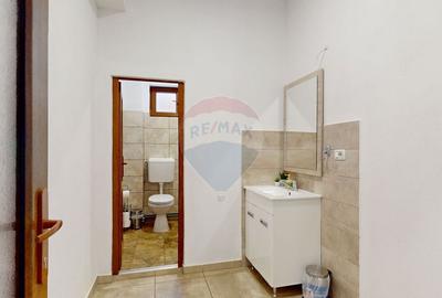 Hotel/Pensiune, de 386.45001220703 mp, în Lisa - 20