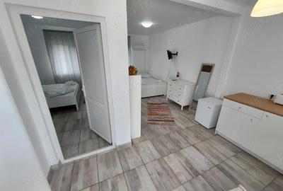 Pensiune 8 apartamente+ in 2 Mai judet Constanta - 3