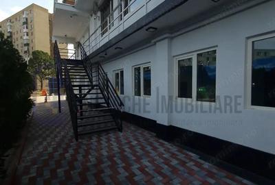 Spatiu comercial renovat si amenajat pentru a fi folosit ca o clinica medicala - 6