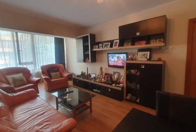 Apartament cu 3 camere decomandat în - 3