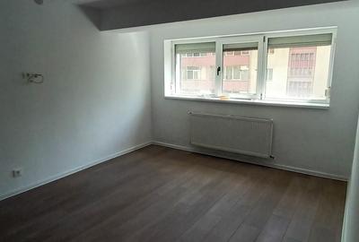Apartament cu 2 camere semidecomandat în Exterior Vest - 2