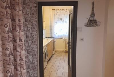 Ofer spre închiriere apartament 2 camere decomandat zona Turda - 10