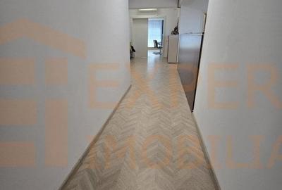 Penthouse, 3 camere decomandat de inchiriat - zona TOMIS NORD Constanta - 14