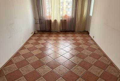 Apartament cu 2 camere decomandat în Lujerului