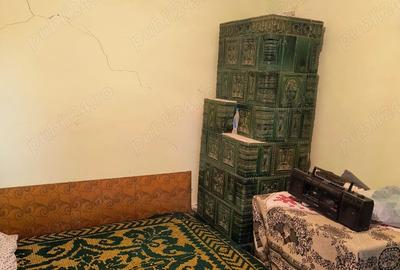 De vanzare casa la Romanesti comuna Rosiile - 3