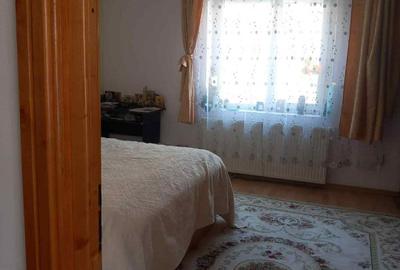 Casă spațioasă, anvelopată – Parc Nichita, 215 mp - 8