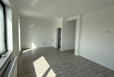 Casă cu 4 camere cu Teren 300 Mp în Clinceni - 11