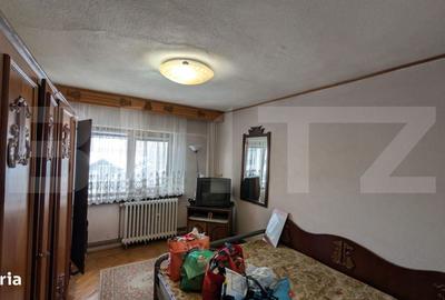 Apartament cu 3 camere decomandat în Sud - 1