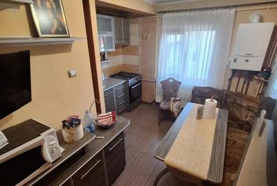 3 Camere Lenin Sud etaj 3 3 Camere Lenin Sud etaj 3 - 3