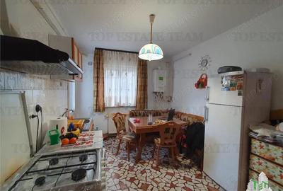 Oportunitate ultracentral apartament 4 camere garaj boxa si curte Constanta - 4